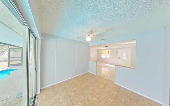 Building Photo - 5606-5689 89th Ave