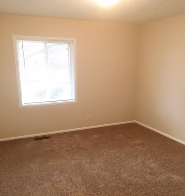 Building Photo - 3433 Maura Ln