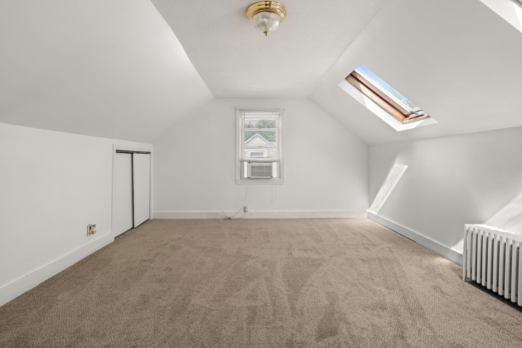 Building Photo - 89 Campbell Ave