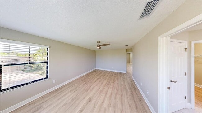 Building Photo - 6207 Colmar Pl