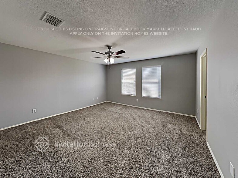 Building Photo - 825 Poncho Ln