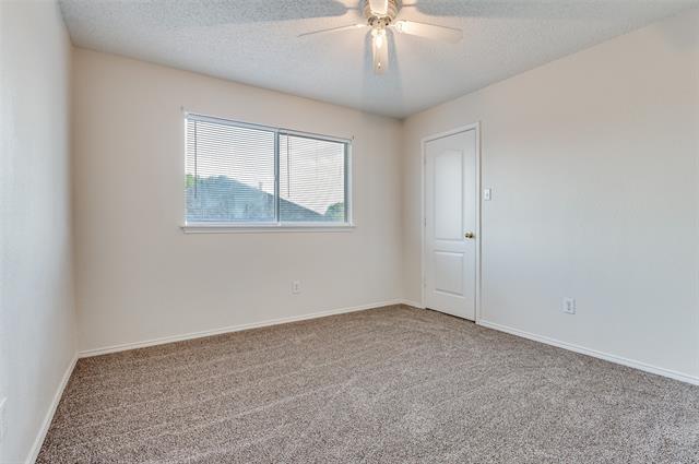 Building Photo - 820 Sansome Dr