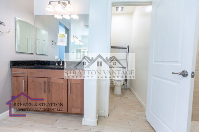 Building Photo - 4118 E Hoot Owl Trail