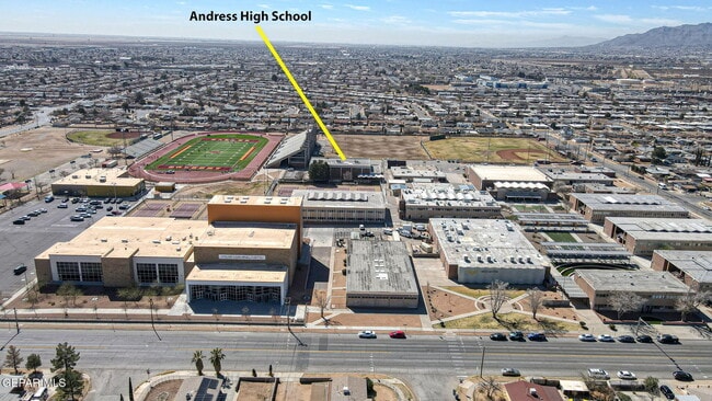 Building Photo - 5312 Capistrano Dr
