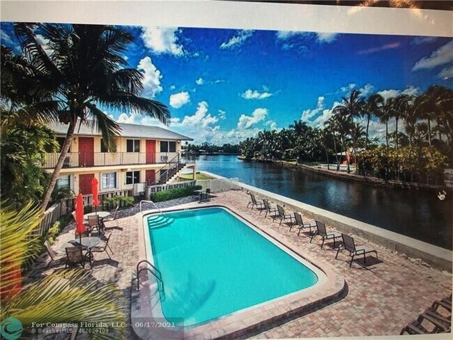 Building Photo - 1818 E Oakland Park Blvd