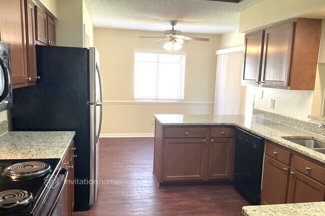 Building Photo - 1176 E Winged Foot Cir