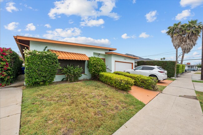 Building Photo - 4 Bed/2 Bath House - Walk to SDSU!