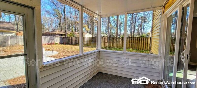 Building Photo - 5736 Avalon Woods Dr