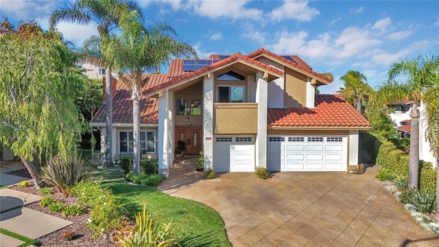 Building Photo - 25151 Via Playa