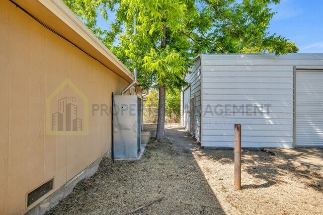 Building Photo - For Rent: Updated 3 Bedroom Home – $2,200/mo