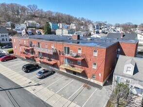 Building Photo - 74 Springvale Ave