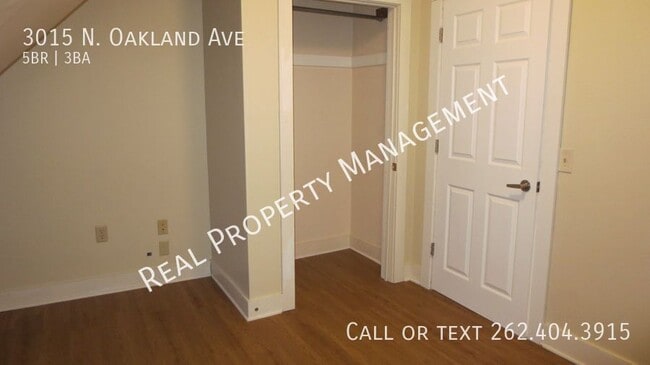 Building Photo - 3015 N Oakland Ave