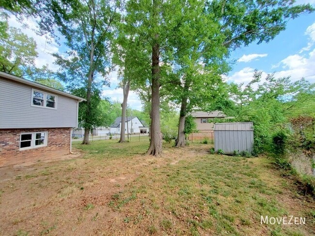 Building Photo - 202 Newgate Dr