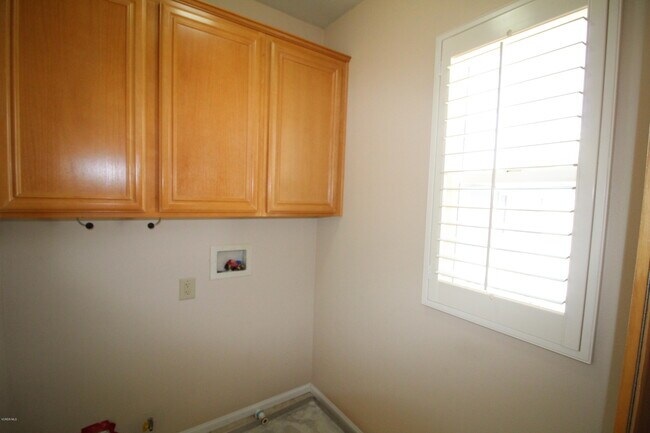 Building Photo - 785 E Port Hueneme Rd
