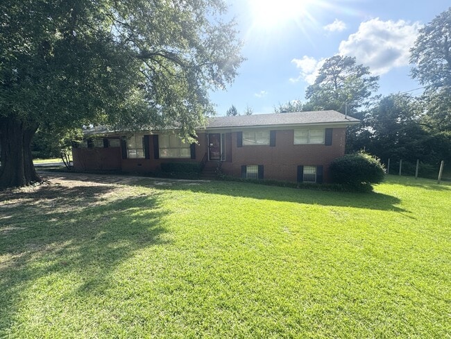 Primary Photo - 1618 Cambridge Dr