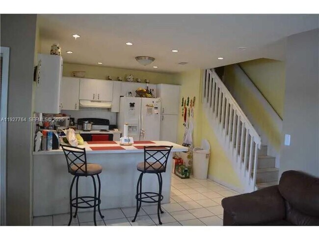 Building Photo - 7132 SW 158th Path