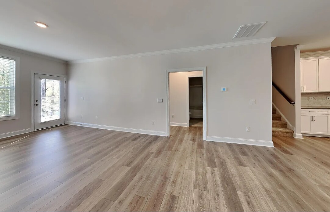 Building Photo - 2214 Sugar Cone Way