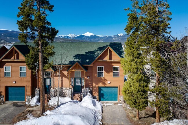 Building Photo - 904 Wapiti Dr