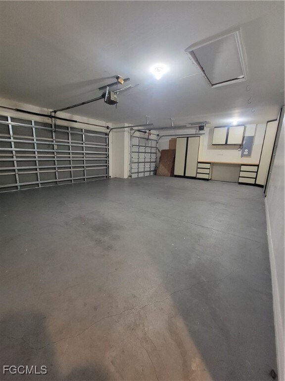 Building Photo - 8171 Liriope Loop
