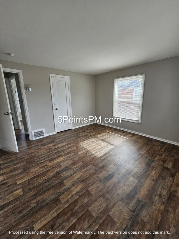 Building Photo - 25170 Treadwell Ave