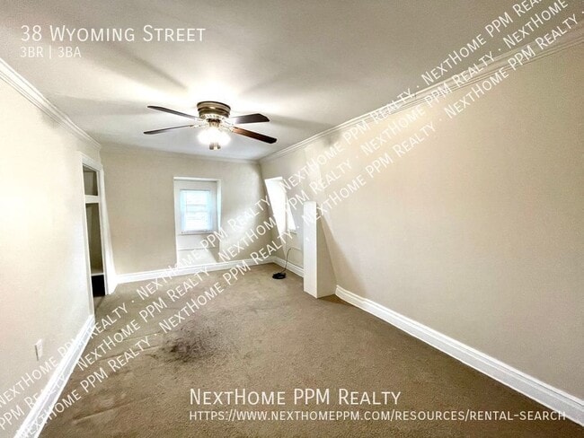 Building Photo - 38 Wyoming St