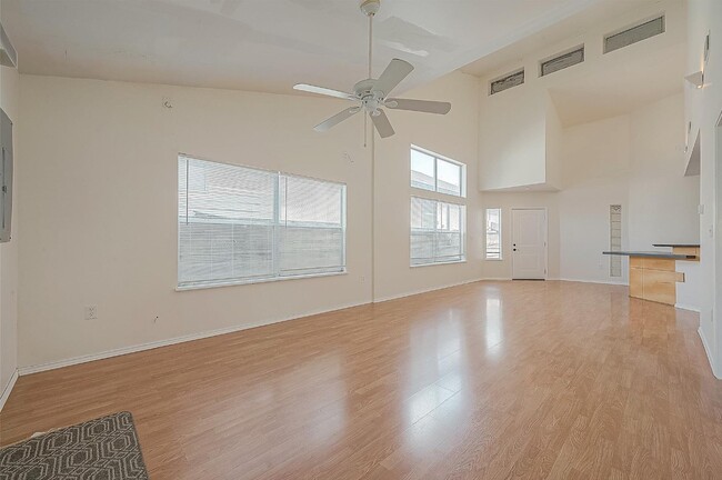 Building Photo - 4617 Talina Way