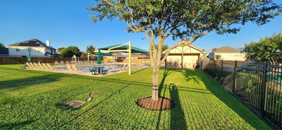 Building Photo - 6110 Moran Crest Dr