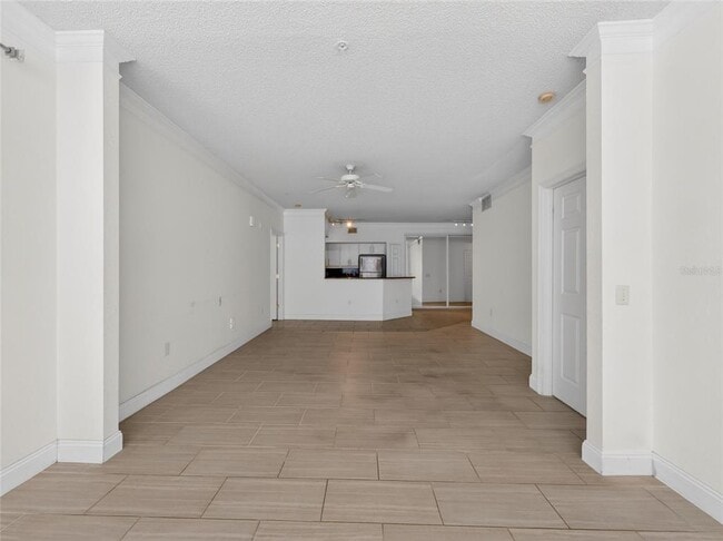 Building Photo - 13003 Plantation Park Cir