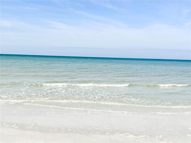 Building Photo - 2513 Gulf Blvd