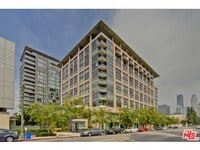 Building Photo - 1111 S Grand Ave