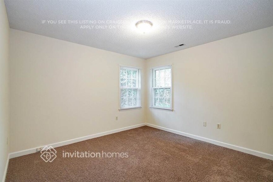 Building Photo - 9936 Mountain Laurel Ln