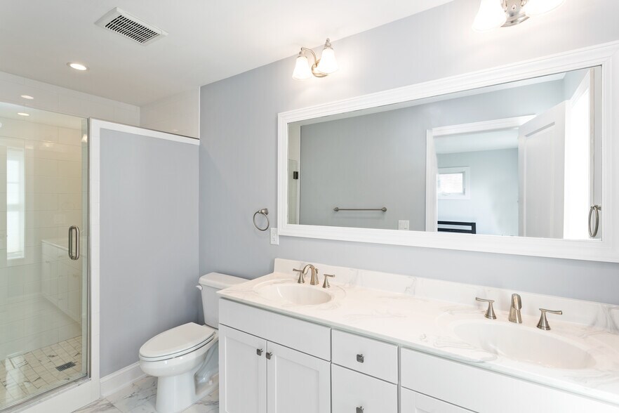 Building Photo - 928 Reef Rd