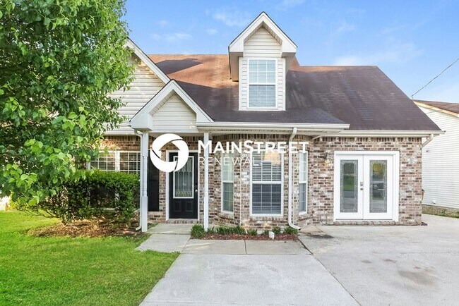 Primary Photo - 3 Bedroom Pet-Friendly Home in MADISON, TN...