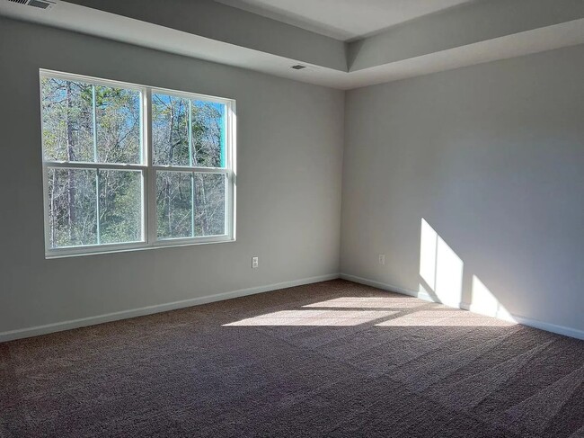 Building Photo - 548 Kingfisher Ct