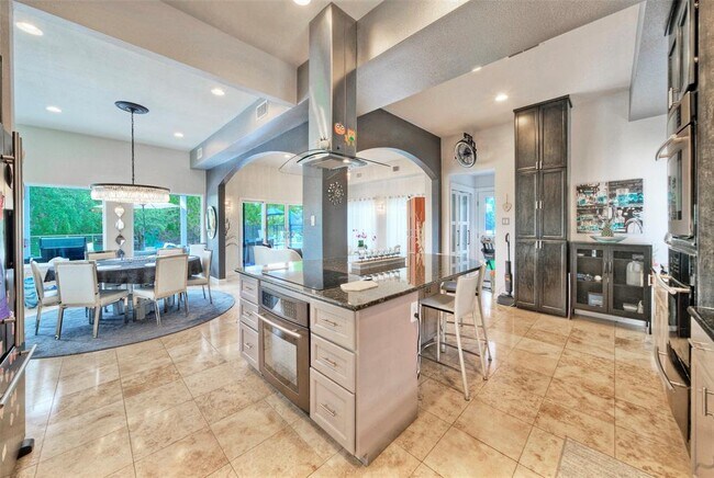 Building Photo - 5513 Great Divide Dr
