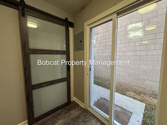 Building Photo - 2590 N Carson St