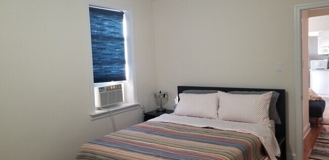 Building Photo - 10537 64th Ave