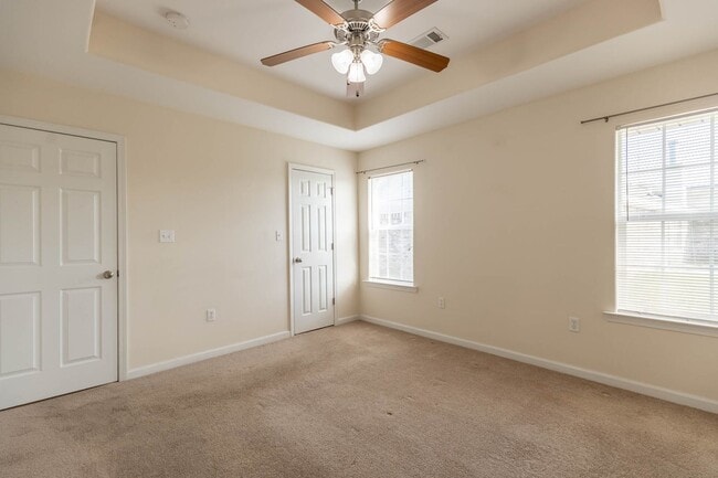 Building Photo - ST. MARTIN SCHOOL DISTRICT - 3 BED 2 BATH ...