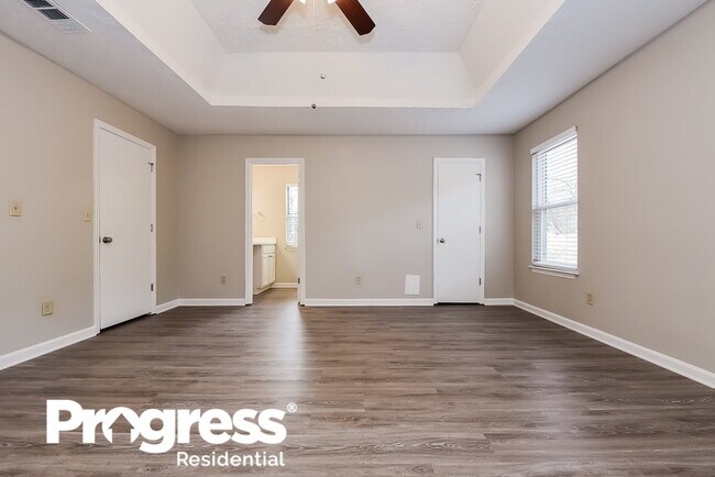 Building Photo - 5376 Winslow Crossing N
