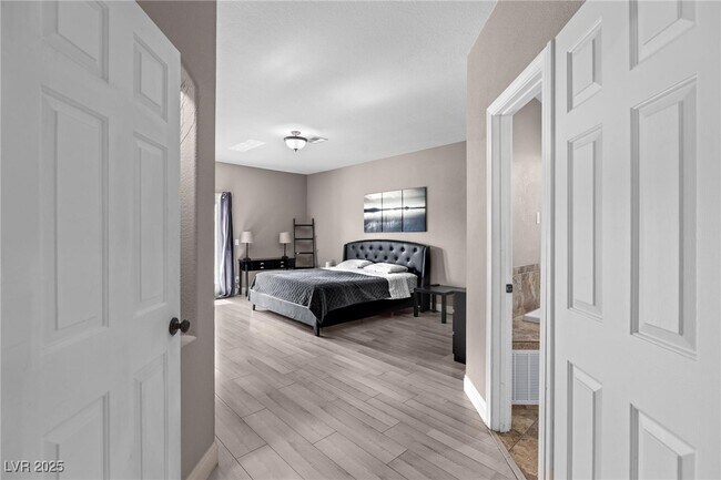 Building Photo - 8815 Blake Alan Ave