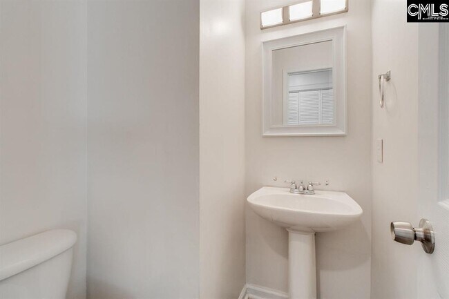 Building Photo - 407 Sesqui Trail