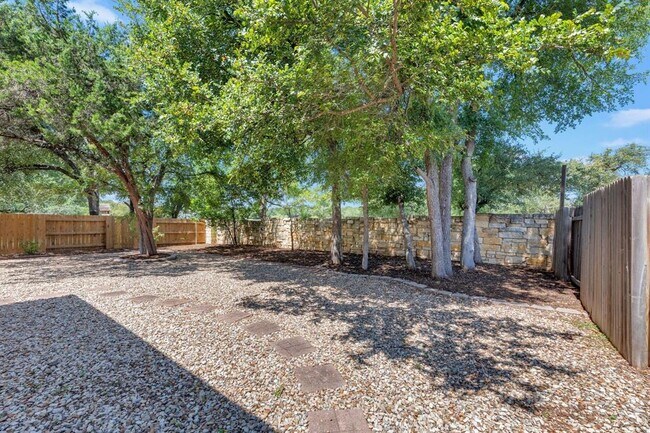 Building Photo - 3929 Vallarta Ln