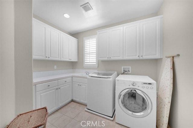 Building Photo - 27582 Daisyfield Dr