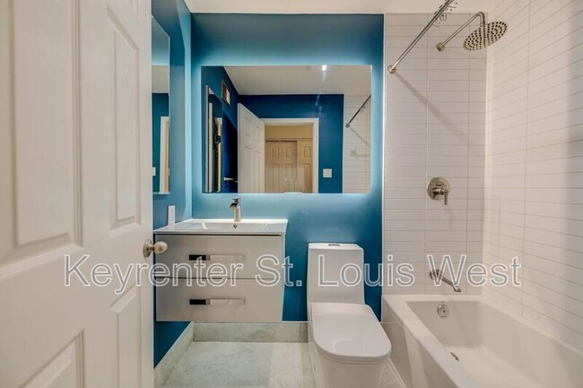 Building Photo - 10602 Tioga Ct