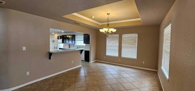 Building Photo - Beautiful 3 bedroom, 2 bath home for rent, Available to view 3/2/26