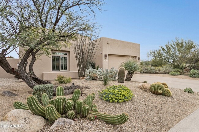 Building Photo - 10831 E White Feather Ln