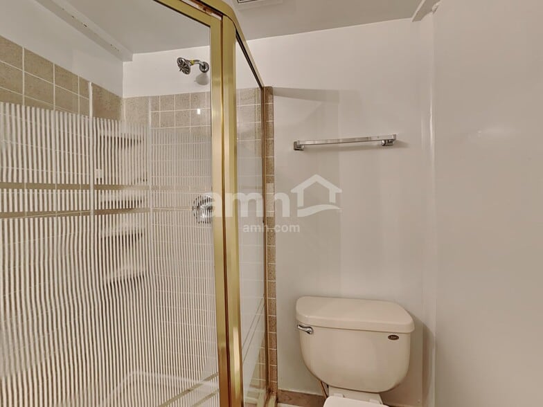 Building Photo - 4710 Peacock Ln