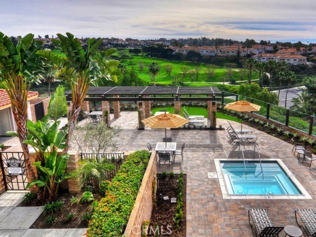Building Photo - 44 Corniche Dr