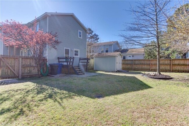 Building Photo - 3746 Pendleton Ave