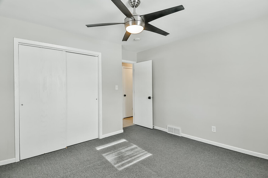 bedroom 2 - 1828 Juniper Ln